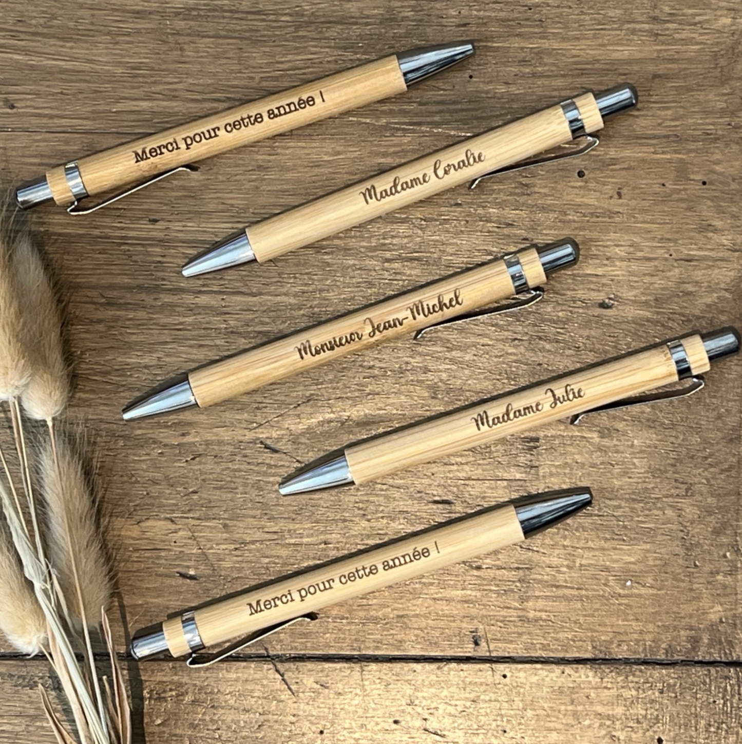 Stylo à bille + marque page