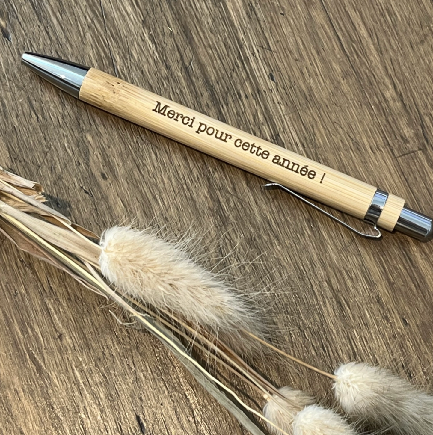 Stylo à bille + marque page