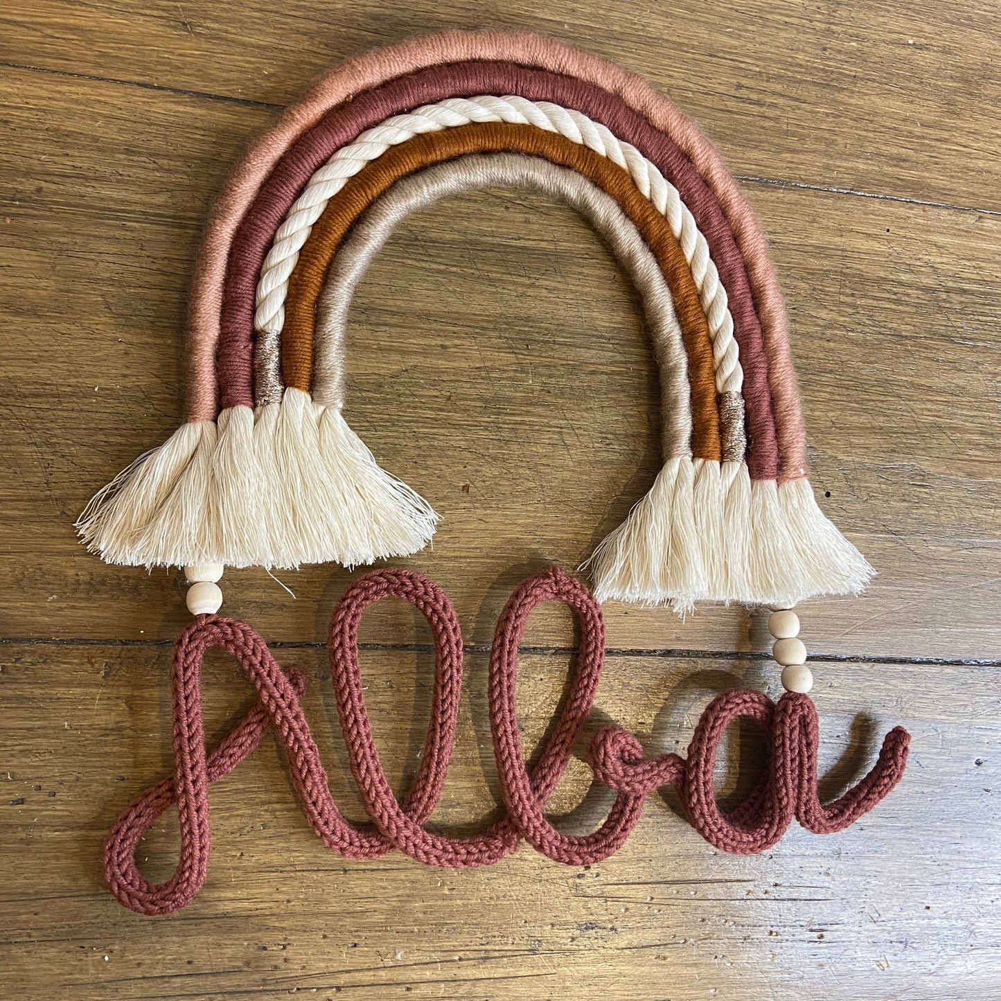 Arc-en-ciel macramé