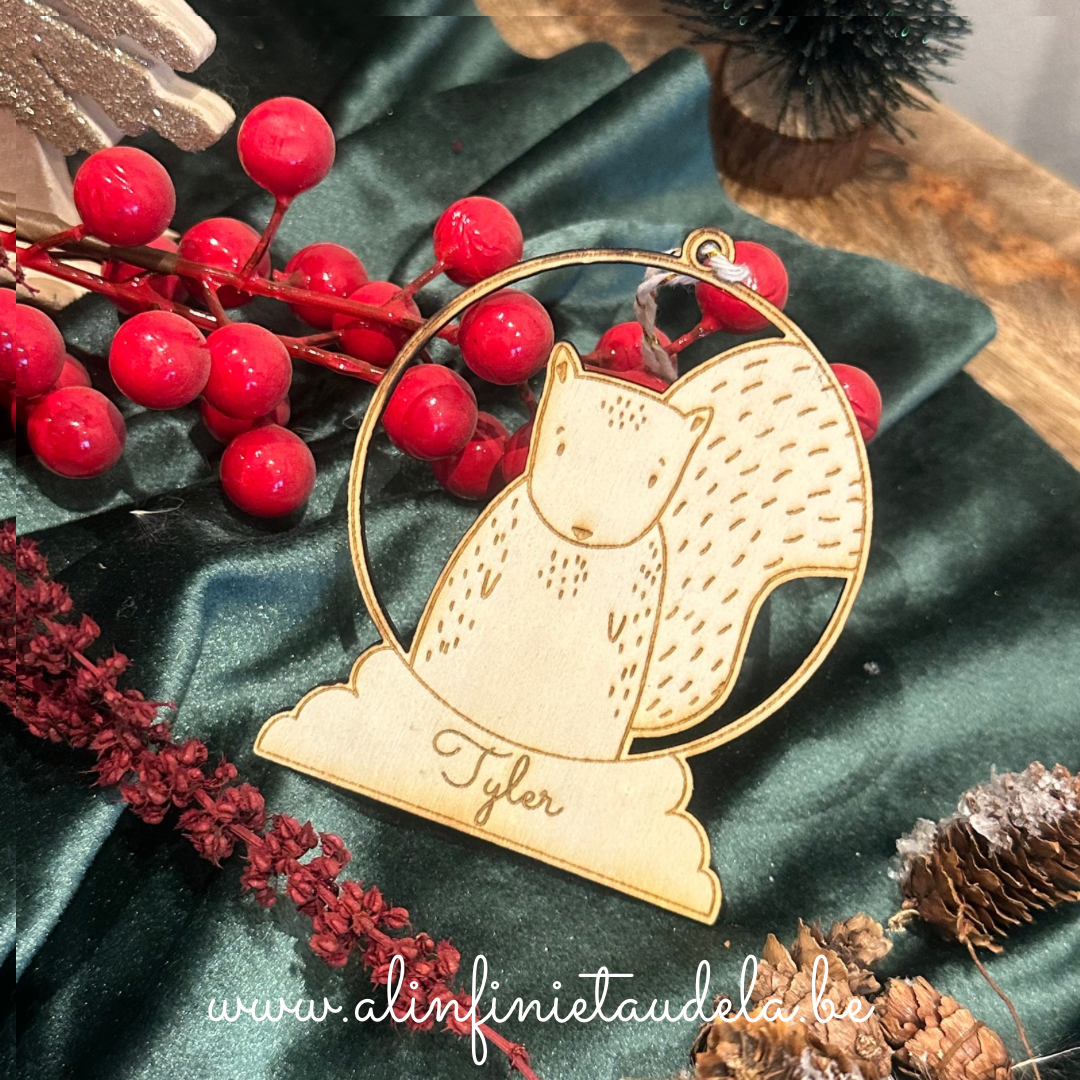 Boules de Noël en bois