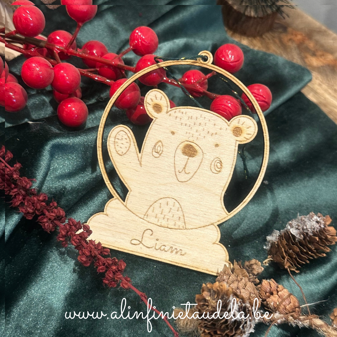 Boules de Noël en bois