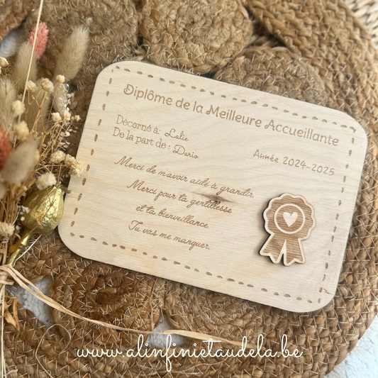Diplôme en bois